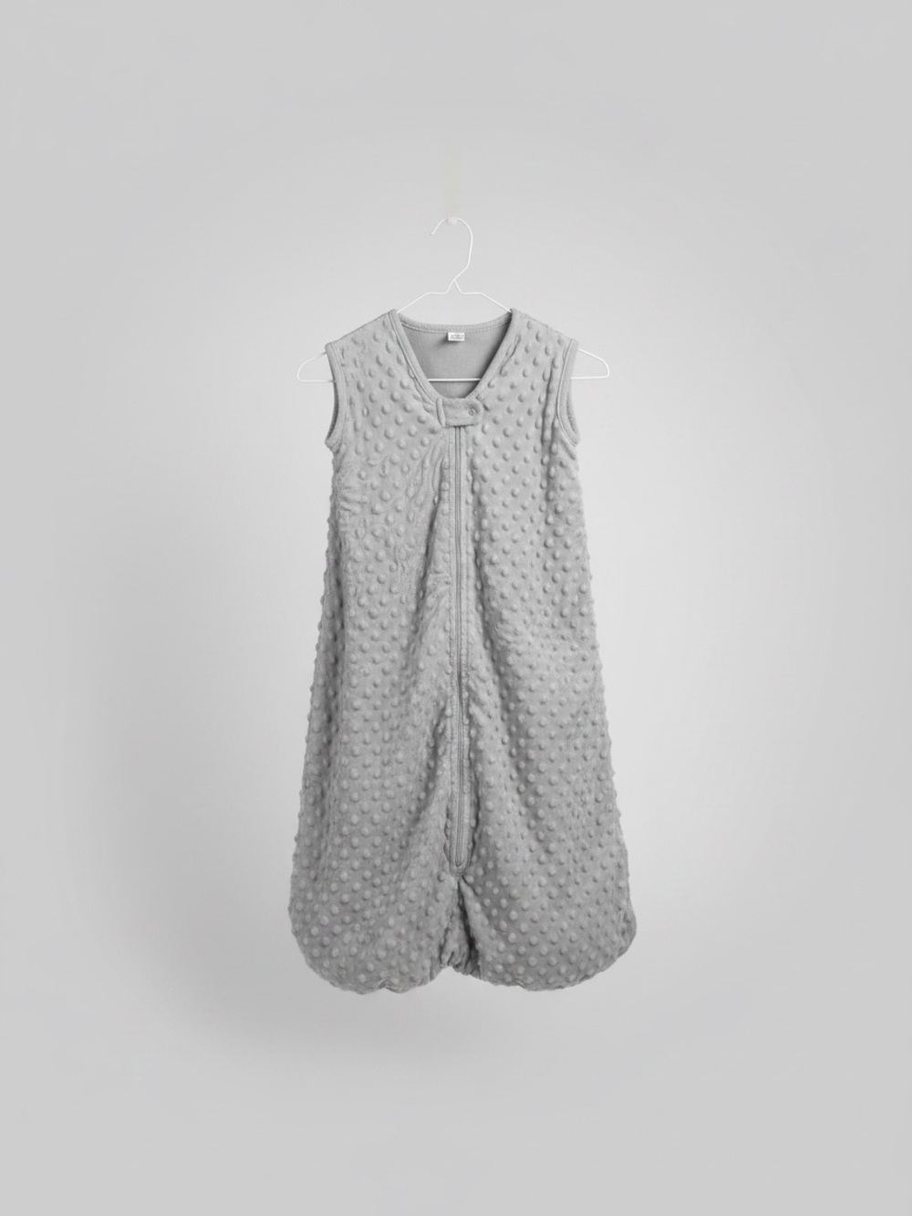 Amazon Gray Dot-Texture Sleeveless Baby Sleep Sack